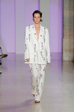 Load image into Gallery viewer, White Pants W/ Flower Appliqués