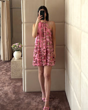 Load image into Gallery viewer, Pink Sequins High-Neck Mini Dress